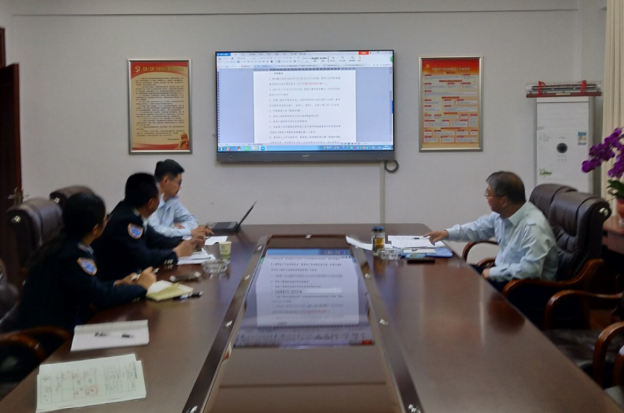 公交集團(tuán)機(jī)務(wù)技術(shù)部開(kāi)展車輛招標(biāo)事項(xiàng)專題培訓(xùn)